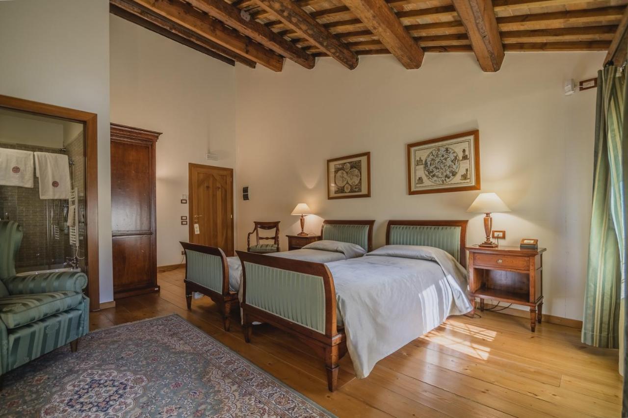 Le Camere Di Palazzo Bortolan Τρεβίζο Δωμάτιο φωτογραφία